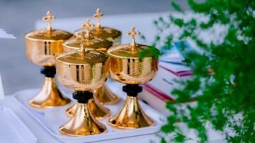 Prezent na Komunię – TOP 15 trafionych propozycji