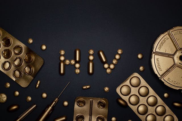 Przełom w walce z HIV – zastrzyk zamiast codziennej tabletki
