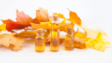 Najlepsze zapachy Avon na jesień – zmysłowe nuty, które otulą Cię w chłodne dni