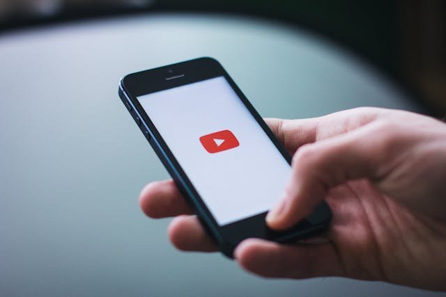 Monika Kociołek – kim naprawdę jest popularna influencerka
