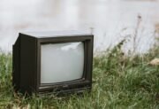 Krystian Domagała – kim jest ten młody aktor? Wiek, rodzice i życiorys